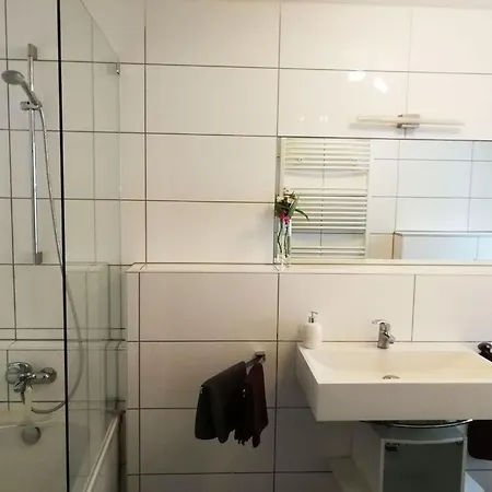 Halbe Treppe Apartment *