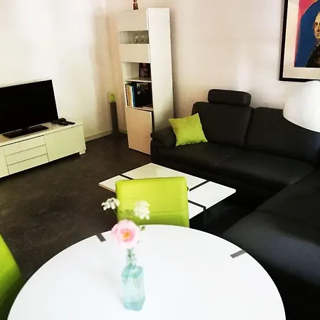 Halbe Treppe Apartment